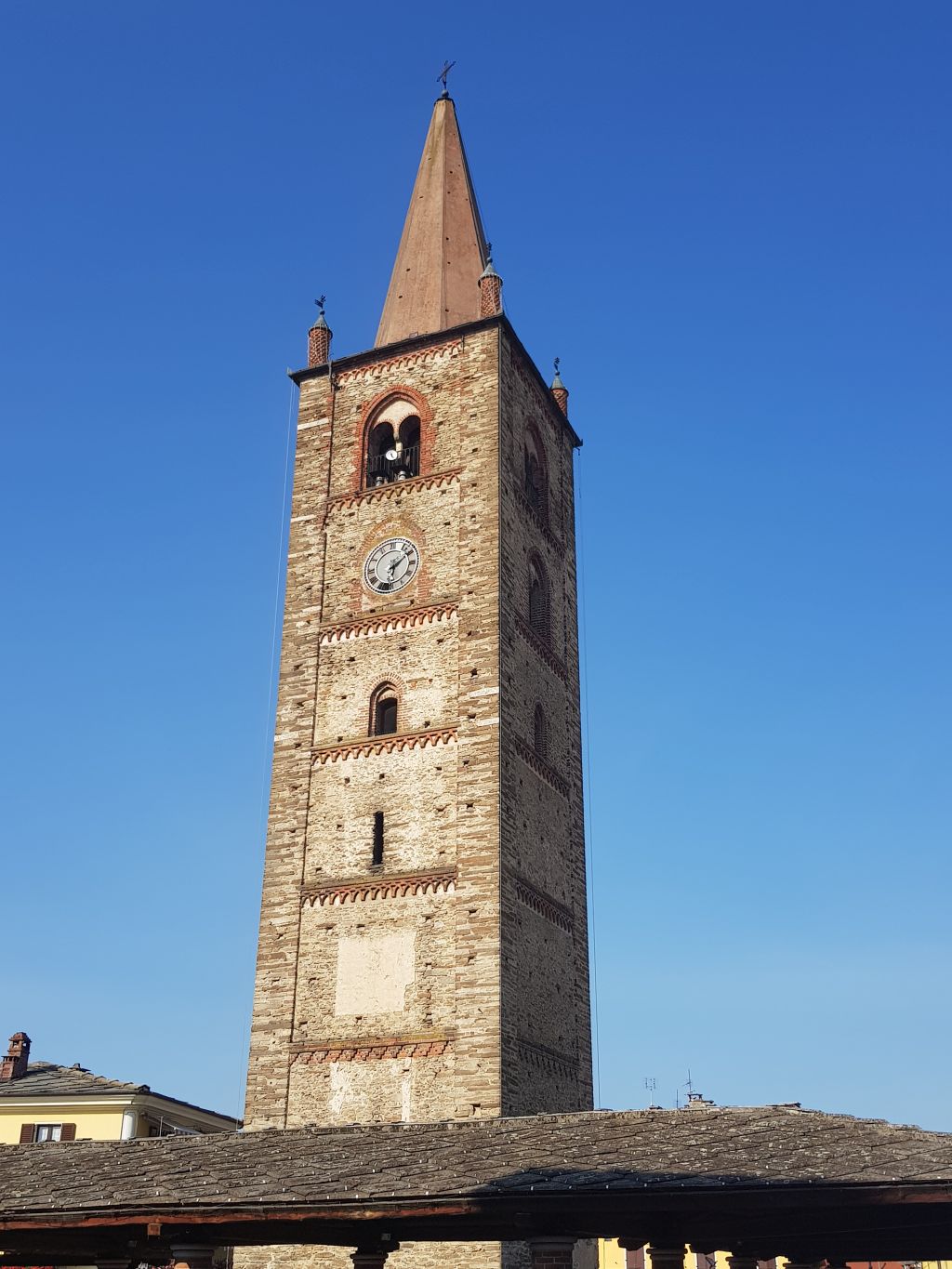 Il campanile di Bagnolo Piemonte